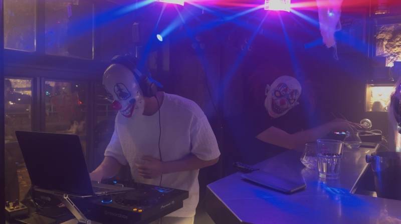 Animation DJ et éclairage pour une soirée Halloween à Lyon